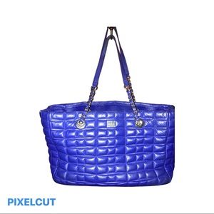 Very loved Kate Spade Madelyn quilted leather shoulder bag.